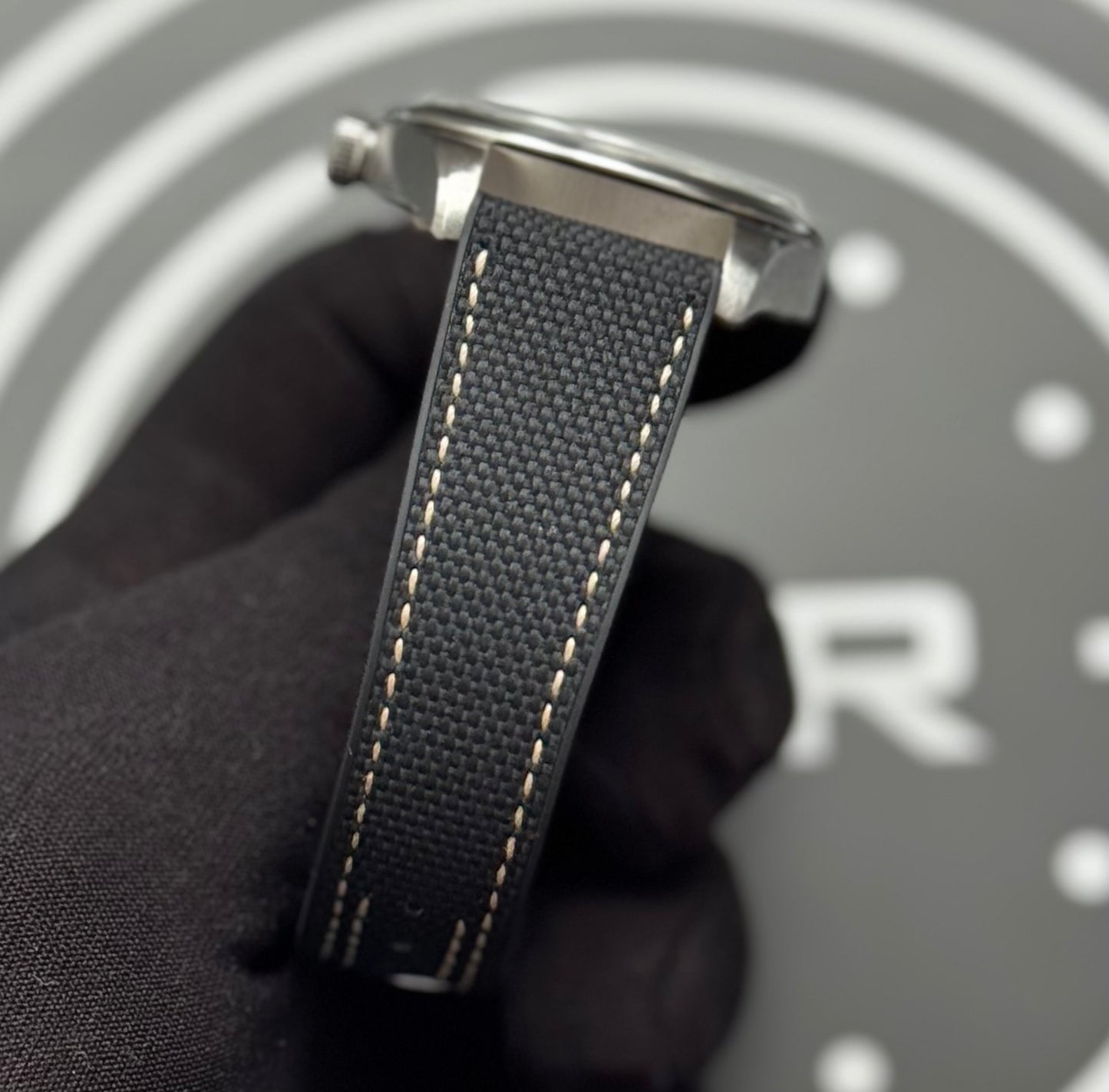 Tudor ranger 79950 - hybrid rubber strap