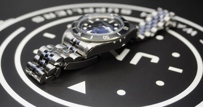 Tudor monochrome