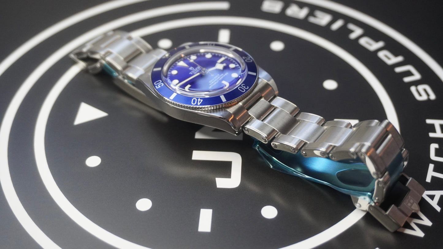 Tudor black bay 54 - Blue