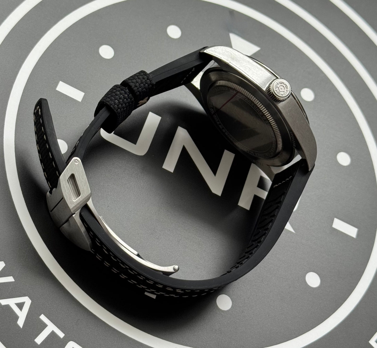 Tudor ranger 79950 - hybrid rubber strap