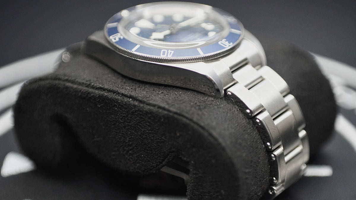 Tudor black bay 58 blue
