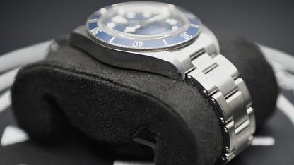 Tudor black bay 58 blue