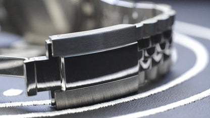 Tudor black bay one 39mm
