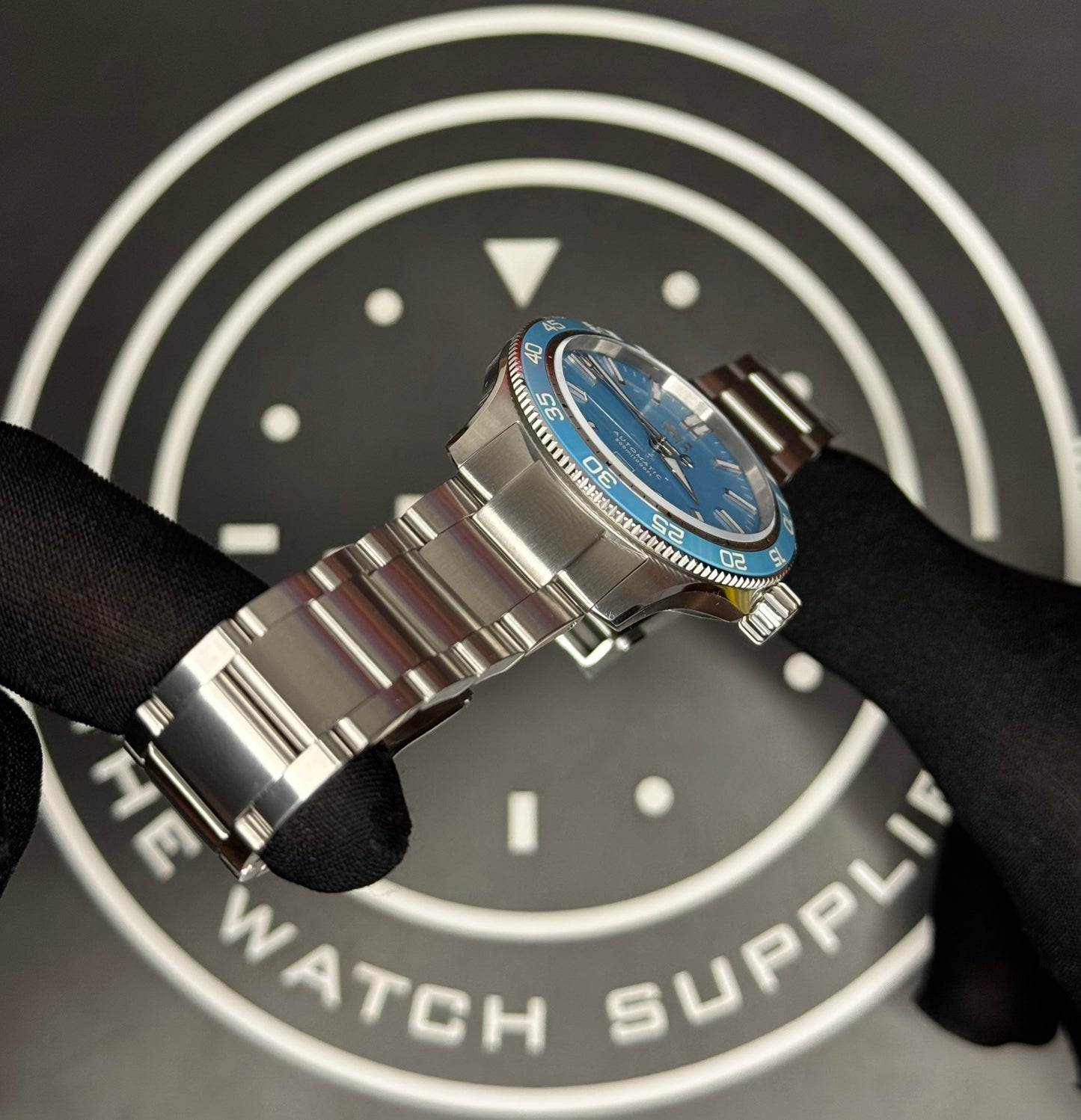 Christopher Ward C60 Trident pro 300
