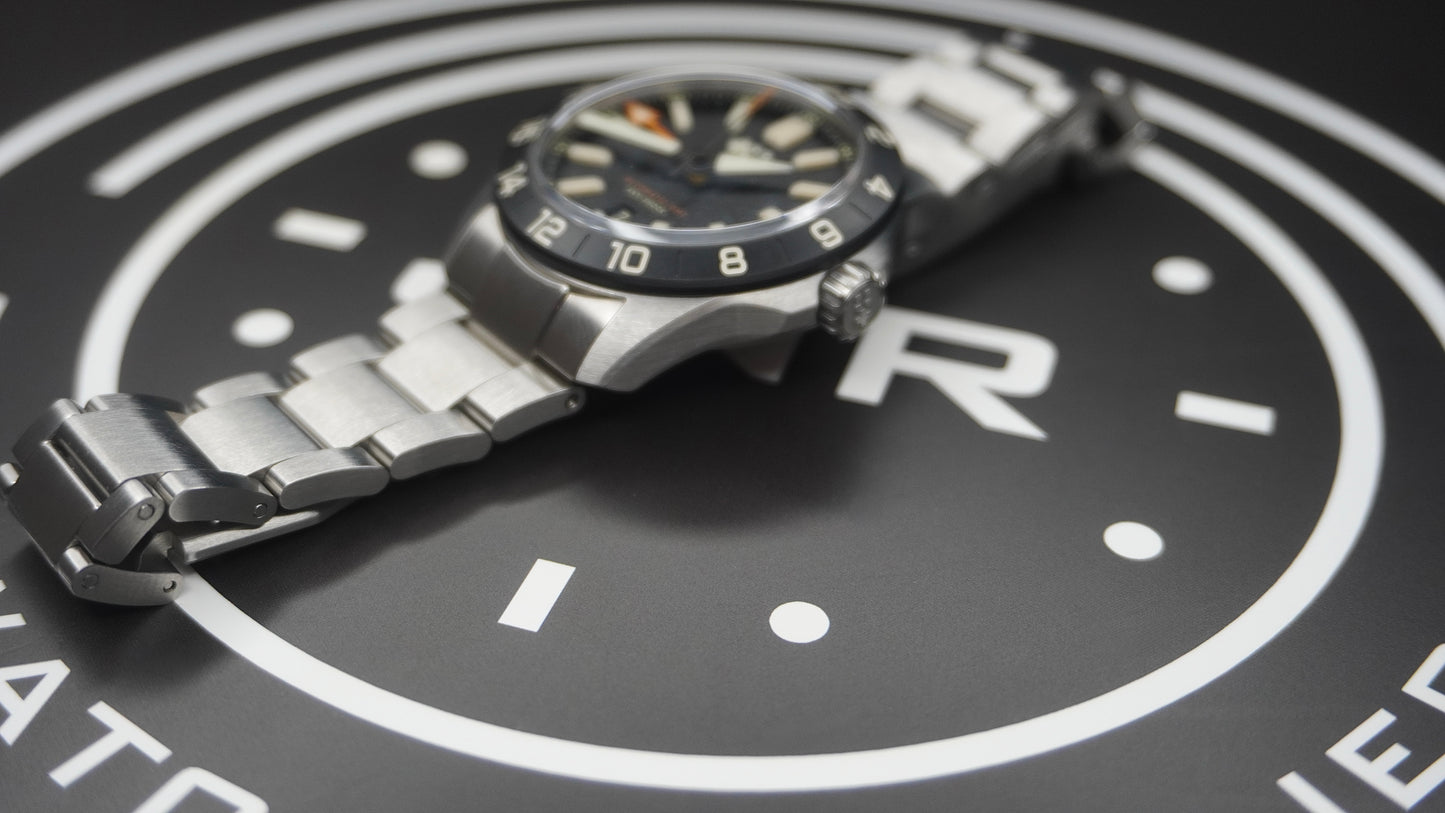 Christopher ward c63 sealander extreme GMT