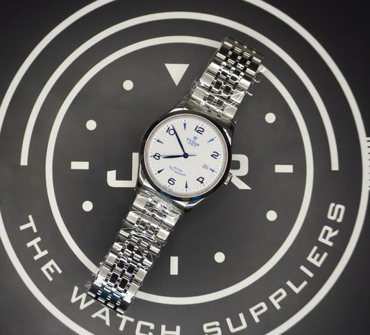 Tudor 1926 - opeline