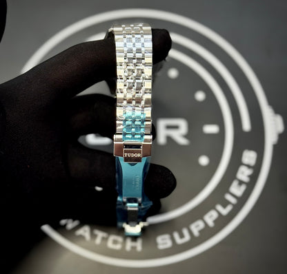 Tudor Luna 1926 ( unworn )